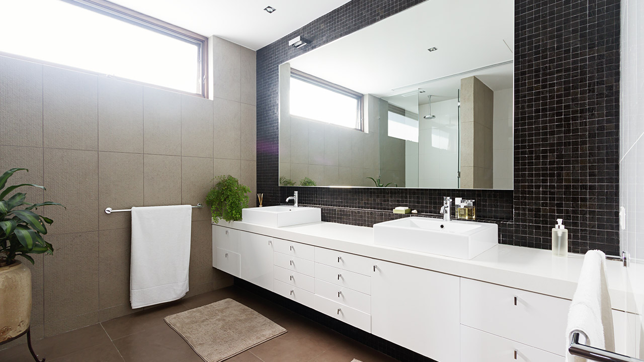 2016-home-plan-and-design-trends-in-california-bathroom