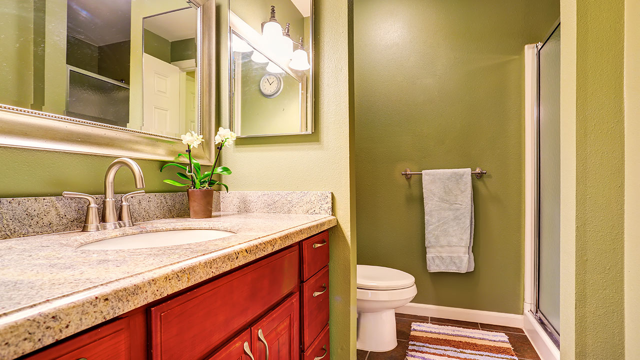 5-ways-to-revamp-your-bathroom-without-a-whole-remodeling-job-featured